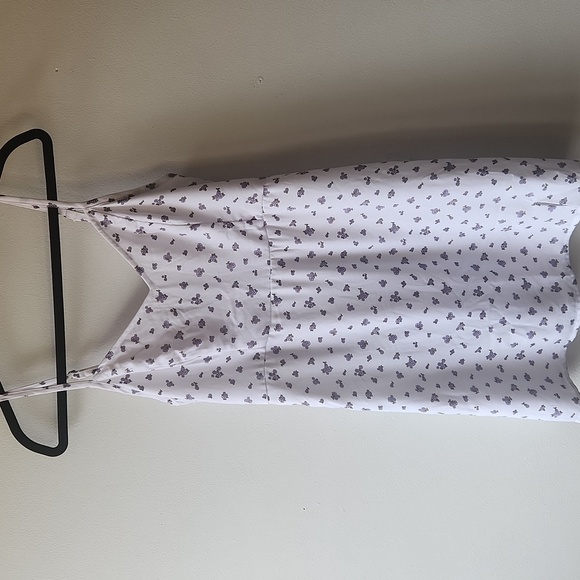 NWT Hollister White Floral Print Mini Dress, size M - Picture 1 of 11